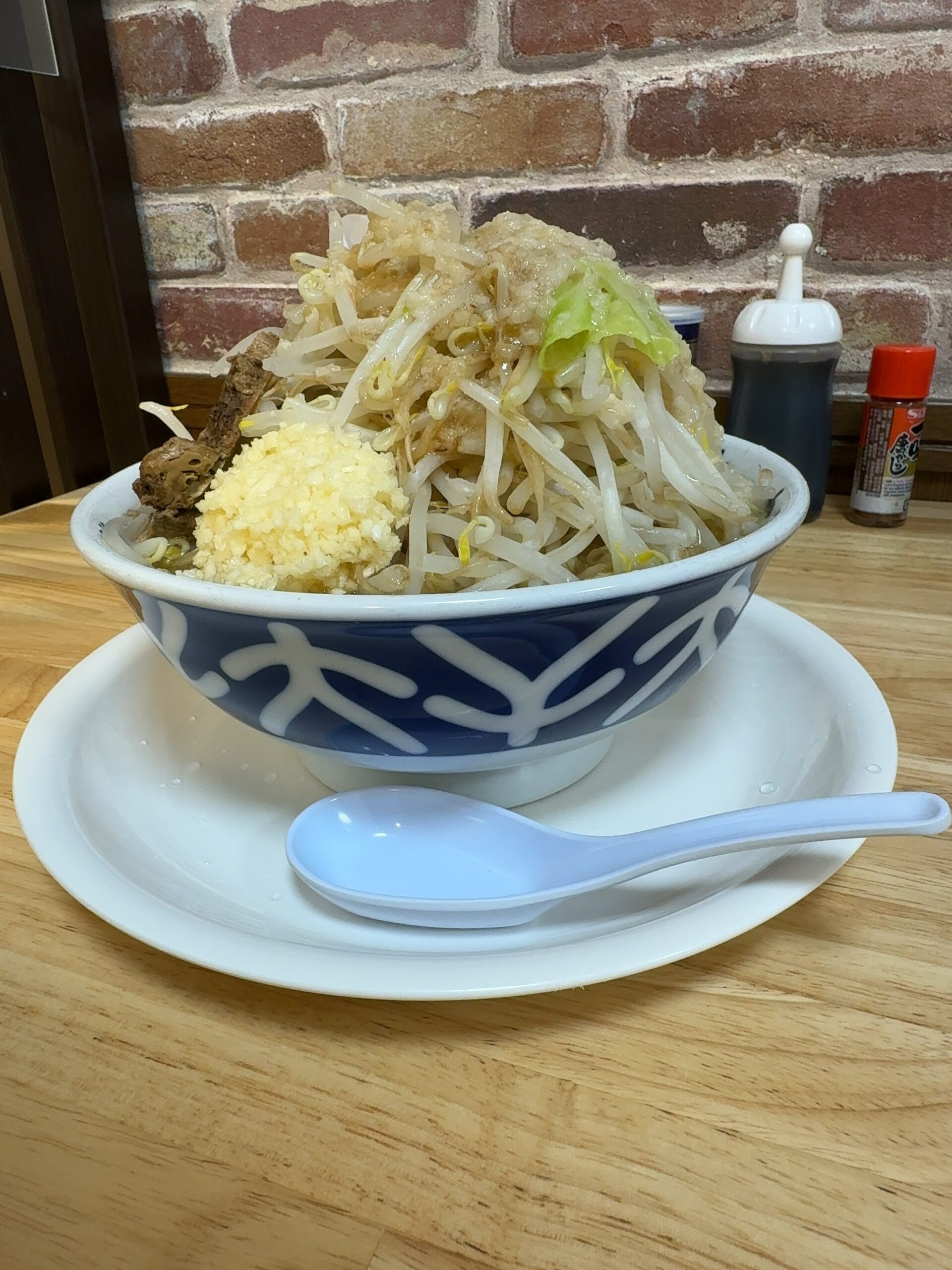 らーめん大　醤油ラーメン中