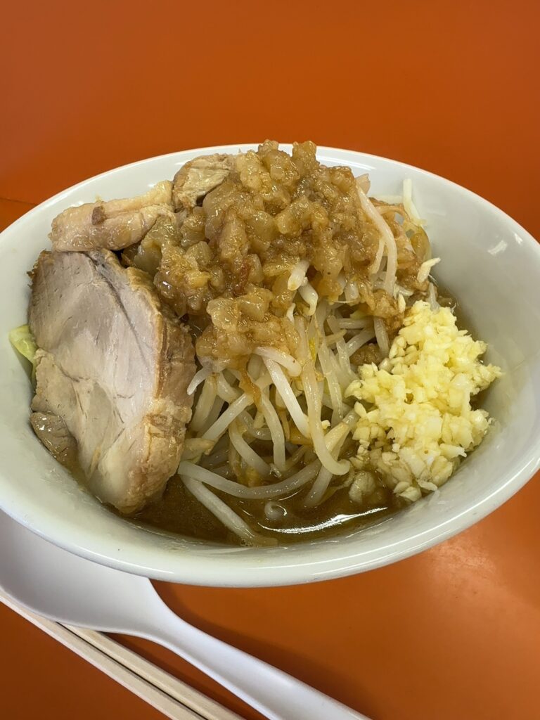 暴豚製麵所　着丼真上