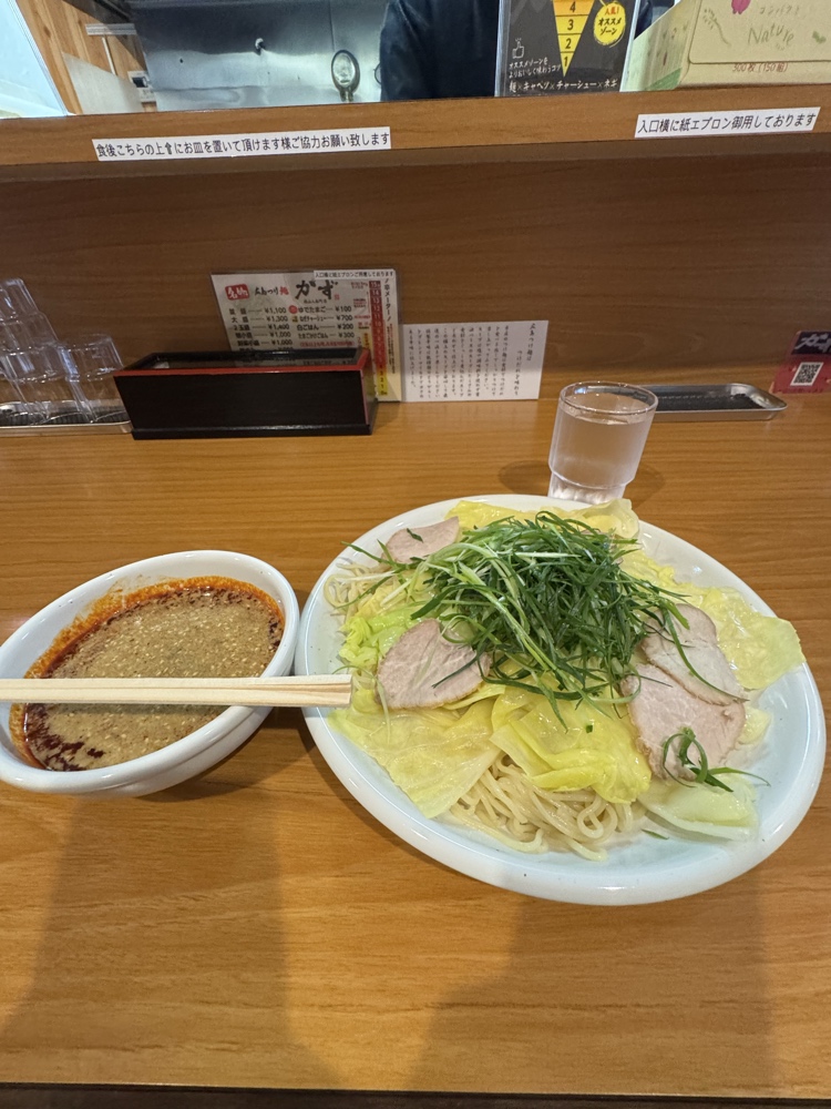 広島つけ麵　着丼