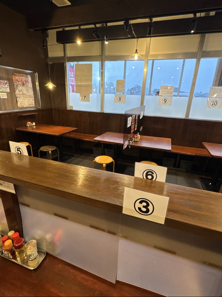 マルトクラーメンフジグラン葛島店　内装