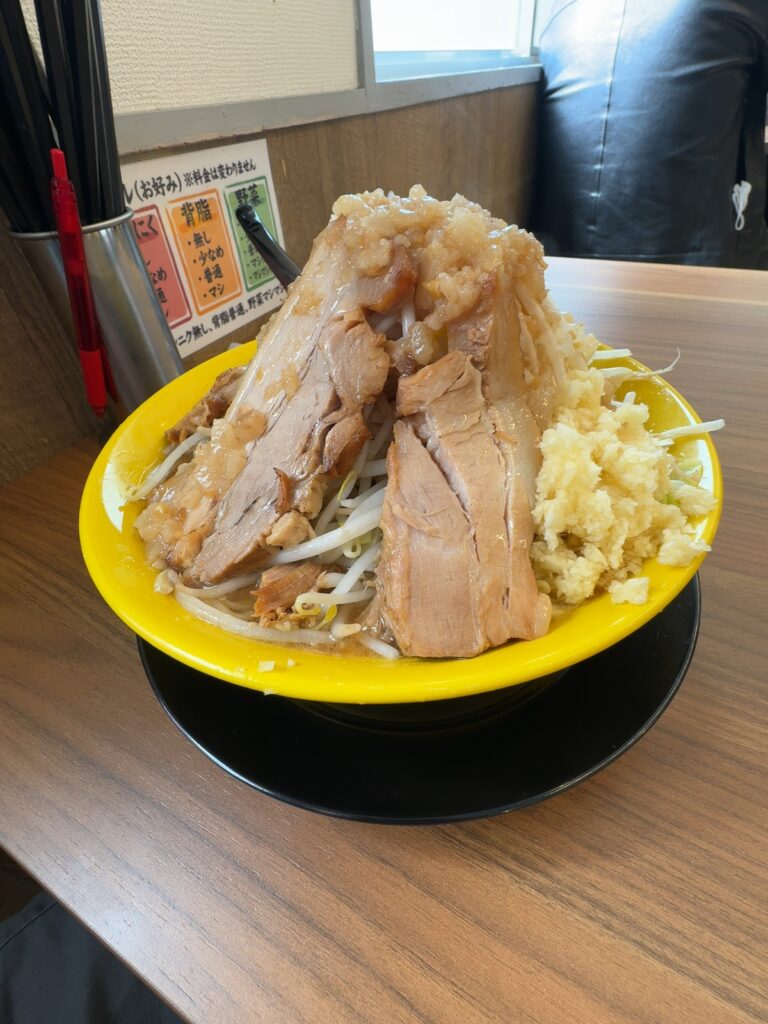 麺舞 唸るぜ!宮崎駅前店 豚ラーメン大