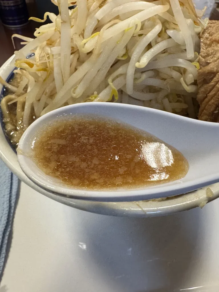 ラーメン大　酒田店　スープ